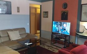 Tommy Apartman